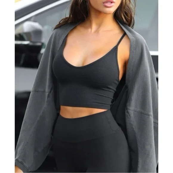 Joah Brown Body Short - Picture 2 of 13